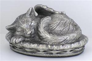 Estatuilla de gato de latón macizo, urna de cremación, urna decorativa de estilo americano para honrar a las mascotas y el amor y la lealtad incondicionales - Product Image 4