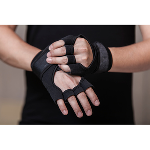 แผ่นรองยกน้ำหนักสำหรับผู้ชายถุงมือยางนีโอพรีนแผ่นรองฝ่ามือไม่ลื่นออกแบบโลโก้ได้ตามต้องการ - Product Image 4