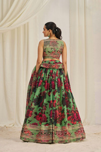 Hermosa Organza de diseñador de alta calidad Lehenga Choli con bordado Zari Ropa de fiesta étnica india y pakistaní - Product Image 2