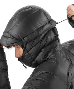 โรงงานที่กําหนดเองแจ็คเก็ตปักเป้าอุ่นลงเสื้อแจ็คเก็ตสั้นสําหรับผู้หญิงที่มีฮู้ดน้ําหนักเบา - Product Image 4