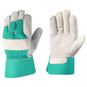 Guantes de trabajo de invierno duraderos que ofrecen un agarre estable para tareas pesadas. Guantes de trabajo de invierno diseñados para clima frío extremo. - Product Image 1