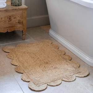 Sustainable and Stylish Water Hyacinth Straw <b>Rugs</b> Washable and Durable for Outdoor Spaces and <b>Large</b> <b>Living</b> <b>Rooms</b> - Product Image 4
