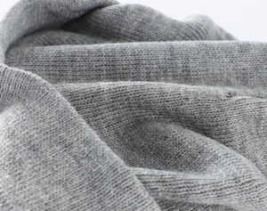 Bonnet d'hiver pour hommes Bonnet double tricot chaud et respirant de couleur cendré avec bord Personnalisé OEM Mode Prix bon marché 2025 - Product Image 4