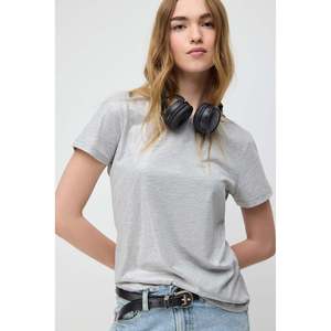 Camiseta Casual de Cuello Redondo con Tela Brillante, 100% Poliéster - Product Image 2