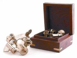 New Portable Travel <b>Hiking</b> Compass for Sale Brass Pocket Classic Watch Style Luminous Compass Indian Handicraft Vintage Look - Product Image 2