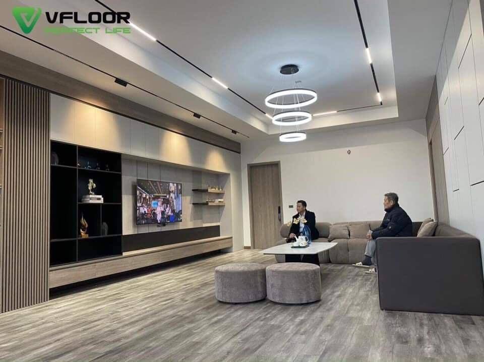 สีเทาอ่อน