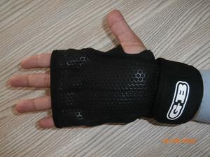 Gants de musculation Geo Brother Co de haute qualité avec dos en maille extensible, paume en cuir antidérapante, fermeture à tirette, unisexe, vente en gros 2022 - Product Image 4