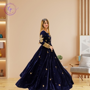 Tendances par CP's Party Wear Paillettes brodées Maxi avec pantalon uni 2 pièces Marque RM - Product Image 3