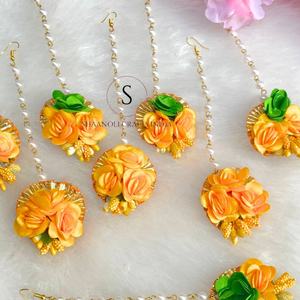 Joyería Maang Tikka de Flores al por Mayor para Regalos de Haldi Mehendi, Regalos para Damas de Honor, Joyería Mehndi para Bodas y Decoración - Product Image 4