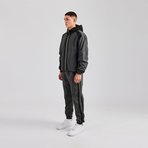 Conjunto Deportivo Moderno para Hombre, Ropa Deportiva Urbana, Chaqueta con Capucha Resistente al Viento, Pantalones Deportivos Ajustados con Cordón, Estilo Moderno - Product Image 4