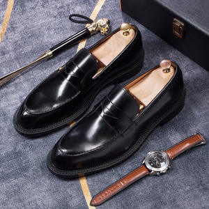 Chaussures habillées classiques en cuir véritable à lacets pour hommes – Idéales pour le bureau - Product Image 2