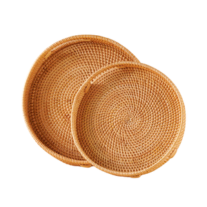 ถาดหวายธรรมชาติตกแต่งจากโฮสติ้งแขกผู้เข้าพักเพื่อจัดระเบียบสิ่งจำเป็นอย่างมีสไตล์ - Product Image 1