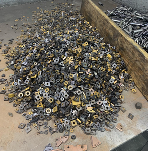 Chatarra de Carburo de Tungsteno 10 MT en Bolsas/Tambores Envío a Todo el Mundo Oferta Más Vendida - Product Image 1