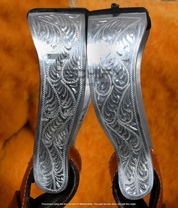 อานม้าหนังบุขนแกะแบบตะวันตก ใช้งานได้สะดวก ทนทาน เหมาะสำหรับขี่ม้า - Product Image 3