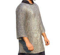 Haut de gilet en maille de fer à anneaux rivetés plats en acier doux, armure de chevalier viking, costume historique, armure de reconstitution artisanale