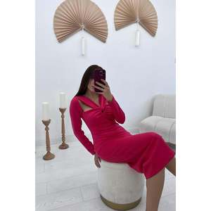 Vestido fucsia con fruncido en el busto - Fucsia - Product Image 2