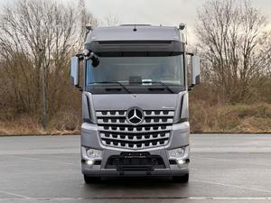 Camión Volquete Merc-edes-Be-nz Arocs 2653 6x4 con Grúa Atlas 172.3E, Altura de Elevación de 25 m, Momento de Carga Alto, Potencia de 390 kW (530 Hp) - Product Image 6