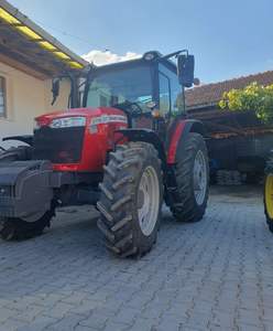 Comprar Tractor Agrícola Usado Massey Ferguson 2023 Automático 4x4 con Bomba de Rodamientos, Motor y Caja de Cambios, Garantía de 3 Años, ¡Oferta Económica! - Product Image 2