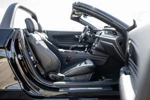 มัสแตง จีที เชลบี ซูเปอร์สเนค คอนเวอร์ทิเบิล ปี 2021 # รถซูเปอร์สเนค รุ่นปี 2021 จำนวน 165 คัน จาก 196 รุ่น  วิ่งระยะทางประมาณ 2,800 ไมล์ เครื่องยนต์ V8 ซูเปอร์ชาร์จ 825 แรงม้า - Product Image 5