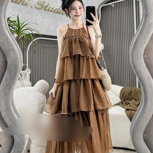 Elegante Vestido largo de mujer Casual Comfort Body-Con Bodycon con decoración de encaje Cintura natural ODM Lavable Fabricante de Vietnam - Product Image 1