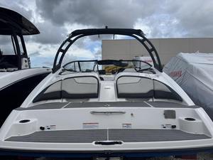 เรือสปอร์ตเจ็ททันสมัย ปี 2019 สำหรับการพักผ่อนผจญภัย ครอบครัว ประสิทธิภาพสูง ขนาด 21 ฟุต รับผลิตแบบ OEM ODM DIY สำหรับอุตสาหกรรมทางทะเล - Product Image 6