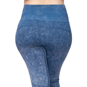 Vente en gros de collants pour femmes lavés à l'acide avec sublimation, leggings souples de yoga taille haute imprimés avec logo personnalisé pour femmes - Product Image 4