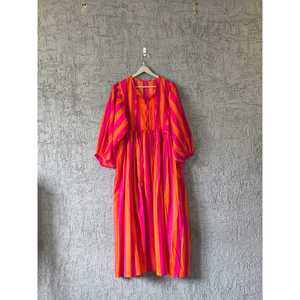 Robe longue bohème à rayures rouges, taille empire, respirante, style vintage, avec volants drapés, taille unique, idéale pour les occasions de jour au printemps - Product Image 3