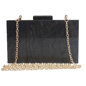 กระเป๋าถือคลัทช์เรซินรูปสี่เหลี่ยมจัตุรัสของผู้หญิงดีไซน์ล่าสุดประดับมุกสำหรับงานเลี้ยงงานแต่งงานสไตล์คลาสสิก - Product Image 1