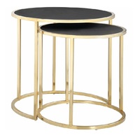 Table de petit déjeuner moderne noire carrée en métal pour café et thé Meubles de salon faits à la main avec pieds plaqués or et dessus en verre