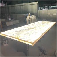 Mesa de Comedor Translúcida de Ónix Blanco Fendy con Luz LED, Panel LED Moderno de Lumi Stone para Mesa de Comedor Rectangular de Ónix
