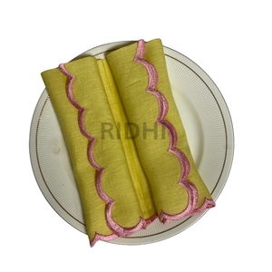 Serviettes en lin 100 % naturel, broderie artisanale verte, design festonné, style campagnard, cadeaux pour demoiselles d'honneur, pour fêtes à domicile et mariages – Meilleures ventes - Product Image 6