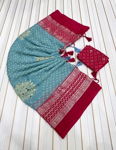 Magnifique Saree en Georgette Crêpe Mat Premium avec Imprimé Feuille d'Or - Product Image 4