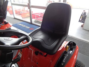 เครื่องตัดหญ้า2จังหวะสำหรับอุตสาหกรรม GR2120-54 Kubota สำหรับงานประดิษฐ์ทำด้วยตัวเอง - Product Image 6