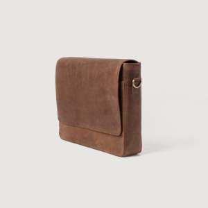 Bolso Mensajero de Cuero Marrón Vintage para Hombre - Product Image 3