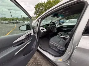 CHEVROLET BOLT EV PREMIER UTILISÉ LHD/RHD 2019 - Product Image 2