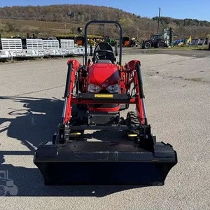 Mini Tractor Massey Ferguson GC1705 de 100HP con Cargador Frontal, Bomba de Caja de Cambios e Implementos - Garantía de 5+ Años, Entrega Rápida - Product Image 2