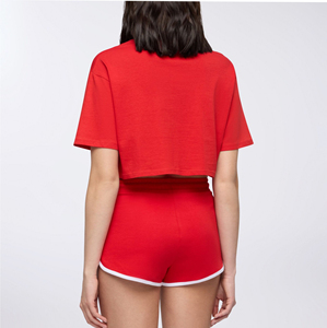 Mini camiseta roja acanalada de tela de punto, pantalones cortos para mujer, Top corto sin mangas 2025, pantalones cortos de cintura alta, conjunto de 2 piezas para mujer - Product Image 2