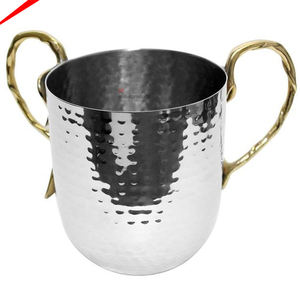 Tasse de lavage juive en cuivre écologique de designer tasse de lavage des mains juive de style judaïsme avec deux poignées - Product Image 4