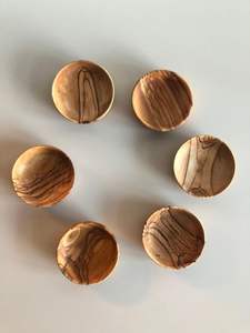 Lot de 3 bols de nourriture de forme carrée au design moderne bol en bois de taille mini de haute qualité pour la décoration intérieure bol de service en bois - Product Image 2