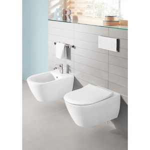 V&B Subway 2.0 Blanc Villeroy & Boch WC mural 370x560mm DirectFlush avec réservoir et accessoires de salle de bain - Product Image 3