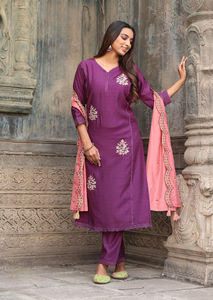 Chanderi <b>Kurtis</b> with Handcrafted Thread Design Indian & Pakistani Casual & Party Wear - Product Image 3