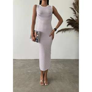 Robe ottoman rayée respirante en tissu Lycra à taille naturelle - Product Image 4