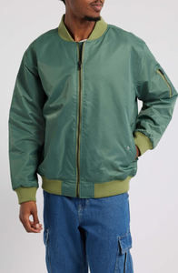 Chaqueta de poliéster 100% satinado de alta calidad con logotipo personalizado, chaquetas de bombardero de satén de vuelo MA1 para hombre - Product Image 3