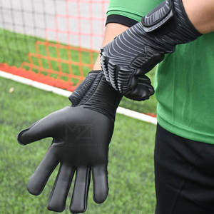 Gants de gardien de but à adhérence améliorée, gants de gardien de but de football, gants de gardien de but de football avec sangle de poignet, soutien réglable - Product Image 2