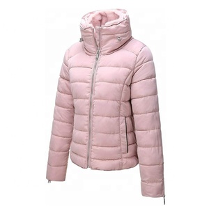 Chaqueta de invierno personalizada de algodón con burbujas ecológica impermeable acolchada de tejido ligero para mujer - Product Image 3