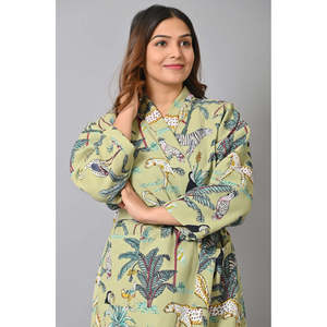 Peignoir Kimono Safari en Tissu Gaufré Doux et Respirant Taille Unique avec Cordon de Serrage – Tenue d'Intérieur Durable ODM - Product Image 1