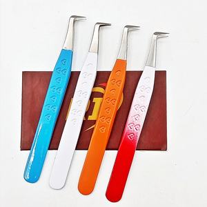 Pinzas Profesionales Ecológicas de Acero Inoxidable para Manicura y Pestañas, Estilo Ruso, Antimagnéticas, Agarre Fuerte, Fibra Suave - Product Image 3