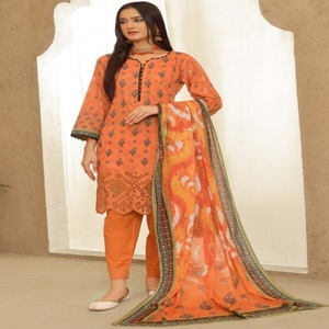 Robe pakistanaise pour femmes Salwar Kameez costumes modernes en coton trois pièces broderie vêtements indiens filles conçus par BIN HAMEED - Product Image 5