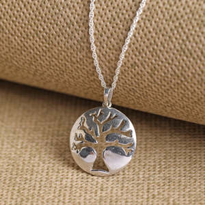 Collier chaîne tendance CLARA en argent sterling 925 avec pendentif arbre, plaqué rhodium, zircon, diamant, perle, pierres principales en or 18 carats et platine - Product Image 2