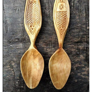 VOTRE CUILLÈRE EN BOIS SCULPTING Logo personnalisé Ustensile de cuisine en bois naturel Cuillère solide en bois d'acacia pour la cuisine - Product Image 1